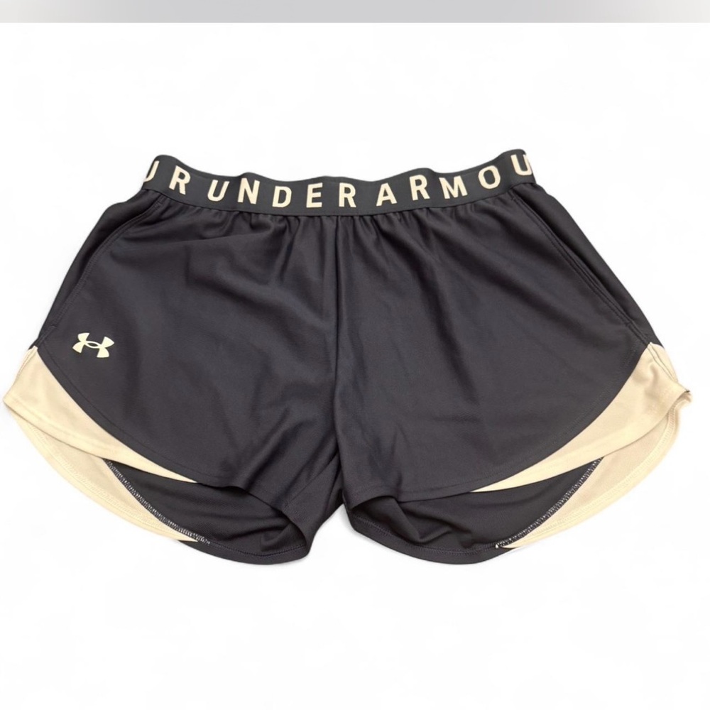 Under Armour Black and White  Athletic Shorts Lightweight Performance